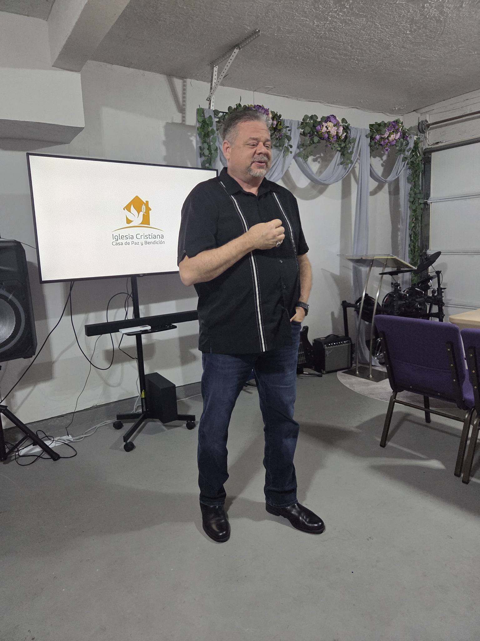 Pastor Bob Preaching